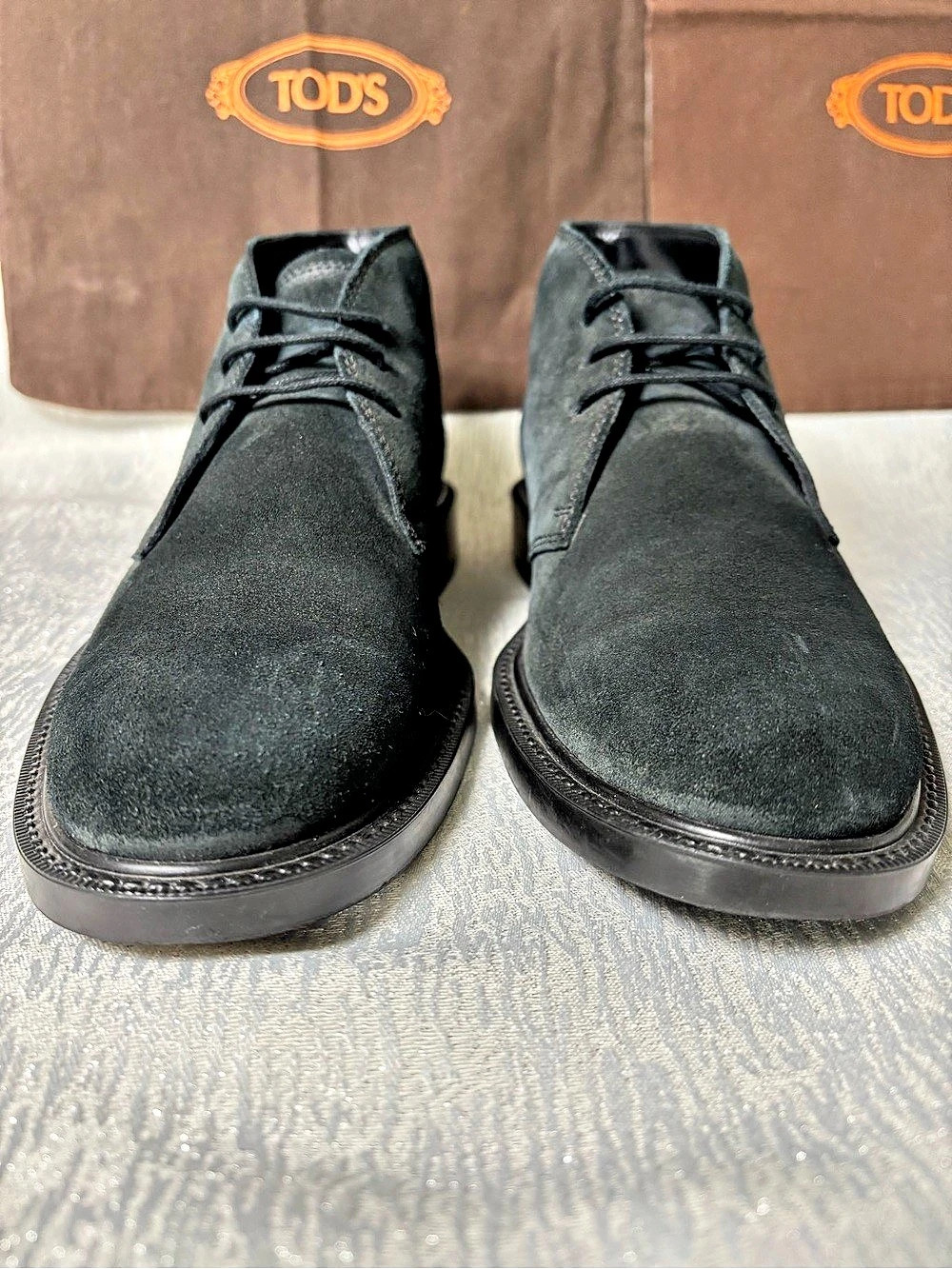 Tod's Men's Dark Green Suede Desert Boots - UK 6 (US 7) - Picture 2 of 10